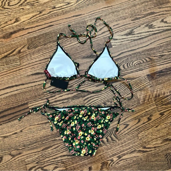 Guess NWT medium green floral triangle string bikini - Picture 5 of 7